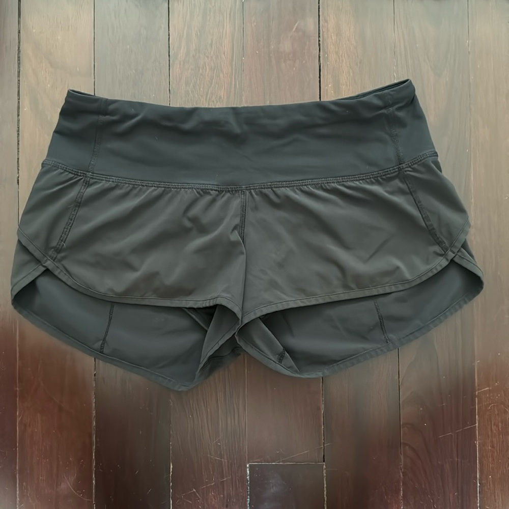 Lululemon black shorts